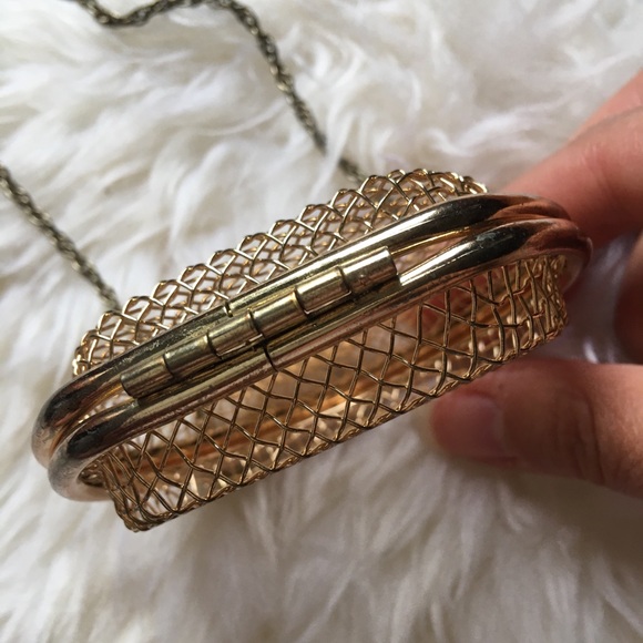 Egirl punk tiny cage clutch on chain gold vintage - Picture 7 of 12